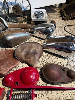 Jawa Special 175 - 3