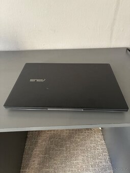 Asus VIviobook Gaming V16 - 3