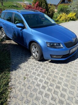 Prodáme naší Ocatavii Combi - bílá kůže, panorama, DSG - 3