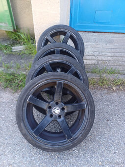 Prodám ALU KOLA R18 5x112 - 3