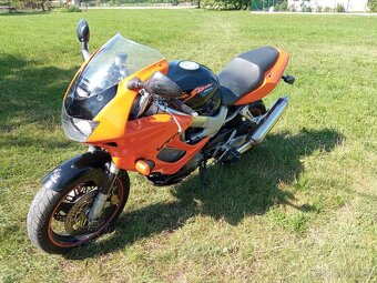 Honda VTR Firestorm 1000 - 3