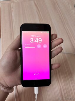 iPhone SE 2022 - 3