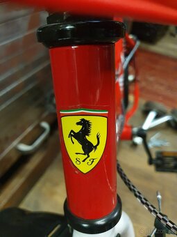 Dětské kolo Scuderia ferrari - 3