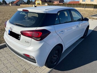 Hyundai i20 1.2 5MT - 3