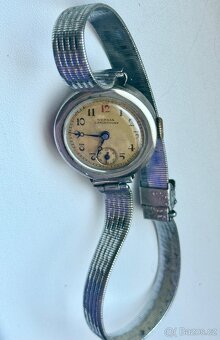 Stare hodinky mechanicke funkcni - 3