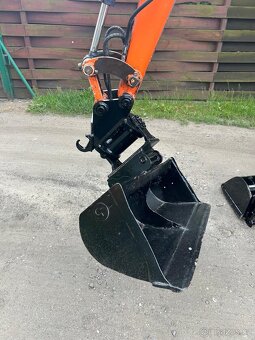 Hitachi zx19 Minibagr 2T + powertilt + 2x lžíce - 3