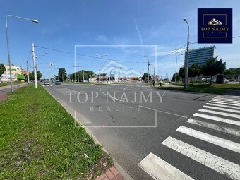 Pronájem skladových prostor – 211 m2, ul. Novinářská, Ostrav - 3