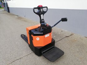 Ručně vedený nízkozdvižný vozík BT Toyota - 3