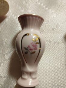 6 kusů růžového porcelánu miniaturní - 3