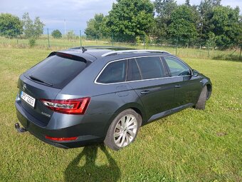 Skoda Superb nehavarovane - 3