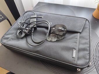 Dell Vostro 15 3000(3501) - 3