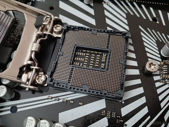 MB ASUS Prime Z390 – P + CPU, sock. 1151 - 3