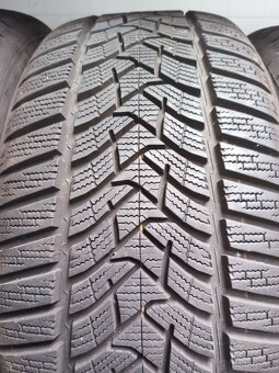 225/45/17 Dunlop - 3