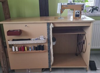 Šicí stroj Predom Lucznik 438 skříňkový - 3