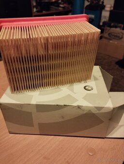 BMW C 600 sport vzduchový filtr - 3