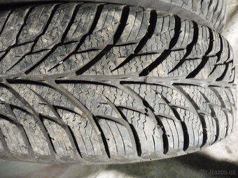 Prodám 4 orig.15"plech.kola + zim.pneu.O.MERIVA185/60/15 - 3