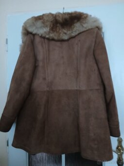 Prodám téměř nový kozich XL - 3