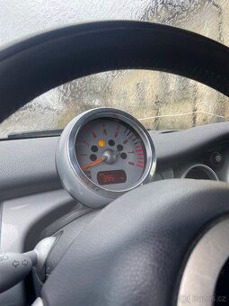 Mini Cooper, one 31 - celek na náhradní díly - 3