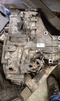 Motor 1.9 85 kw + převodovka - 3