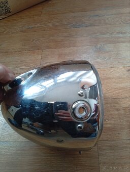 Obal světlometu - 3