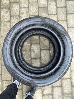 255/50/19 Pirelli - 3