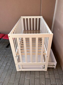 Dětská postel z uložinm prostorem + matračka - 3