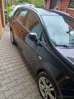 Seat leon kombi 1.6 tdi R.v 2010 - 3