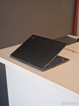Lenovo ThinkPad X1 Yoga - 3