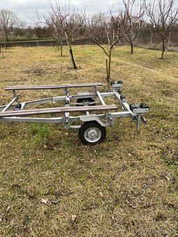 Prodám podvozek na člun - 3