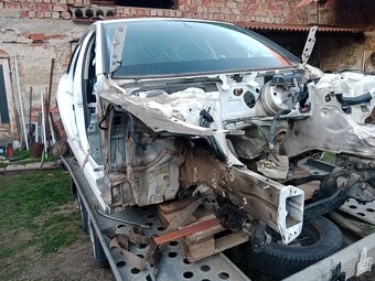 Prodám díly Audi A6 C7 - 3