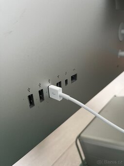 Apple Cinema Thunderbolt Display 27" - 3