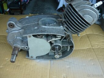 Stadion S 11 - motor. - 3
