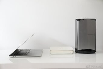 MacBook Pro 16 i9, 64GB | TimeCapsule 2TB | Blackmagic eGPU - 3