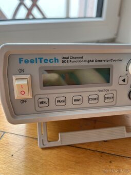 FeelTech FY2200SP – 2kanálový generátor signálu - 3