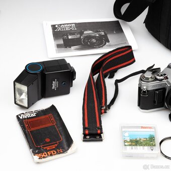 Canon AE-1 + dva objektivy + příslušenství - 3