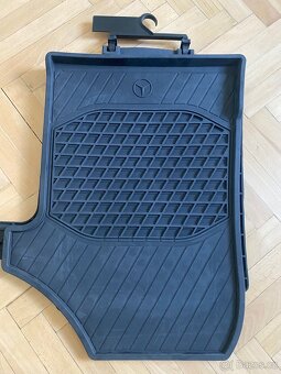 Koberečky gumové original V trida - 3