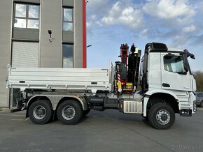 Mercedes Benz Arocs 3348 6x6 sklápěč jeřáb FASSI F255A - 3