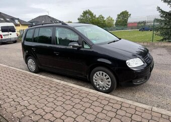 Volkswagen Touran 2,0 TDi Nová STK Tažné klima nafta - 3