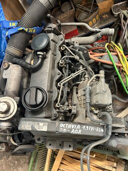 Prodám motory, všechny - 3