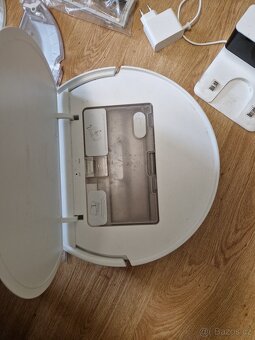Robotický vysavač MI robot vacuum mop essential - 3
