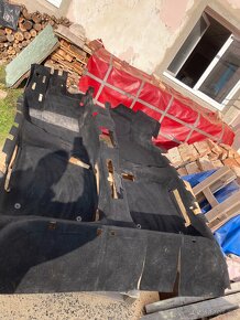 Vw golf 4 / bora cerny koberec - 3