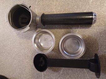 Kávovar DeLonghi EC680 - 3