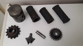 díly Jawa pérák - 3