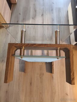 Konferenční stolek - 3