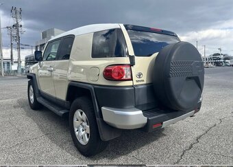 5x Toyota FJ Cruiser - 3