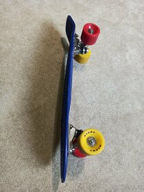 Skateboard ve skvělém stavu - 3