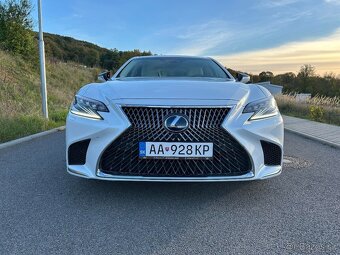 Lexus LS500h SUPERIOR - 3