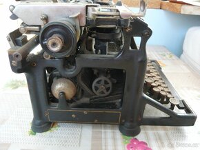 psací stroj - 3
