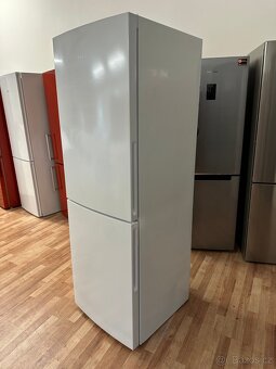 Lednice s mrazákem Haier (223) - 3
