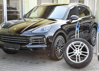 Porsche Cayenne S 441k ZÁRUKA DO 9/2027 - 3